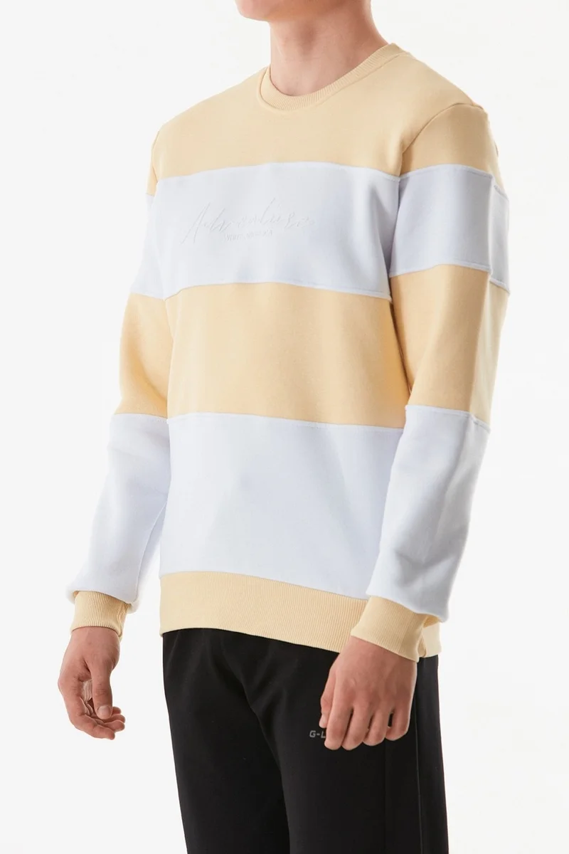 فولامودا Color Block Text Printed Crew Neck Sweatshirt