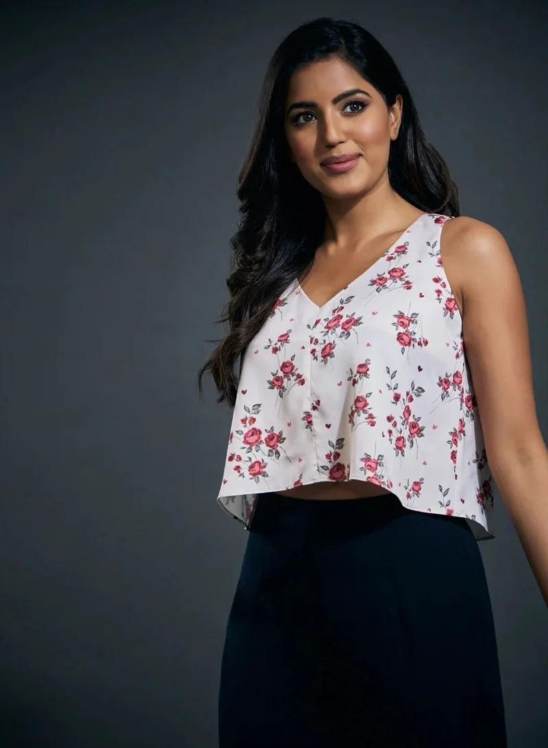 Zigzag Printed Vneck Floral Satin top