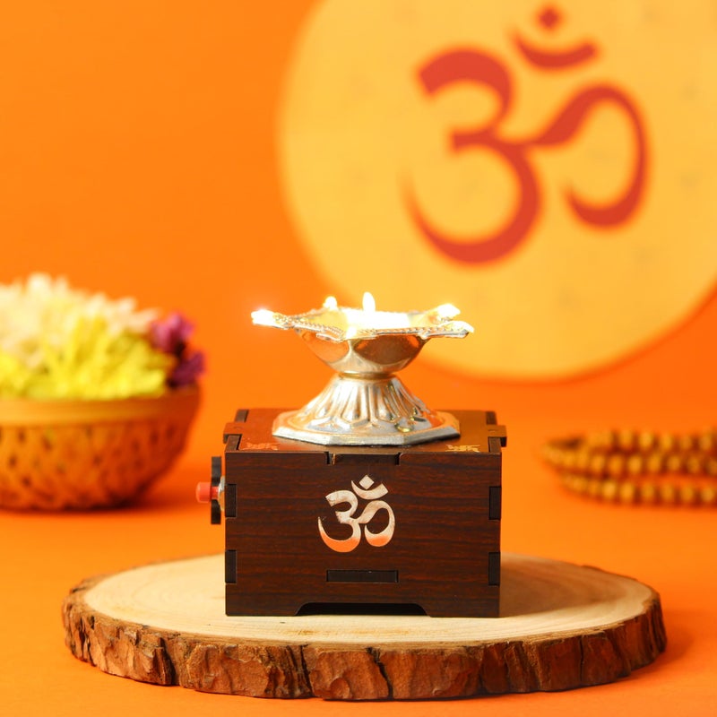SolarBasket Solar Basket Solar Mantra Diya – Akhand Battery-Operated Diya with 6 Silver-Coated LED Batis (Vats), Plays 22 Powerful Mantras, Ideal for Puja, Meditation, Home Décor & Gifting (Pack of 1) - Image 4