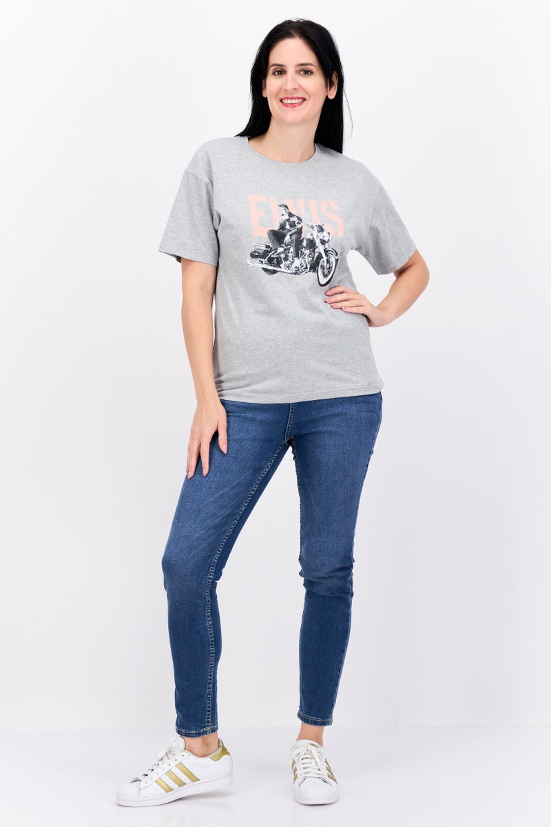 ELVIS Women Crew Neck Short Sleeves Graphic Printed T-Shirt, Light Grey - Image 4