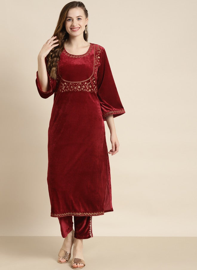 SASSAFRAS Maroon Velvet Kurta for Women - Image 1