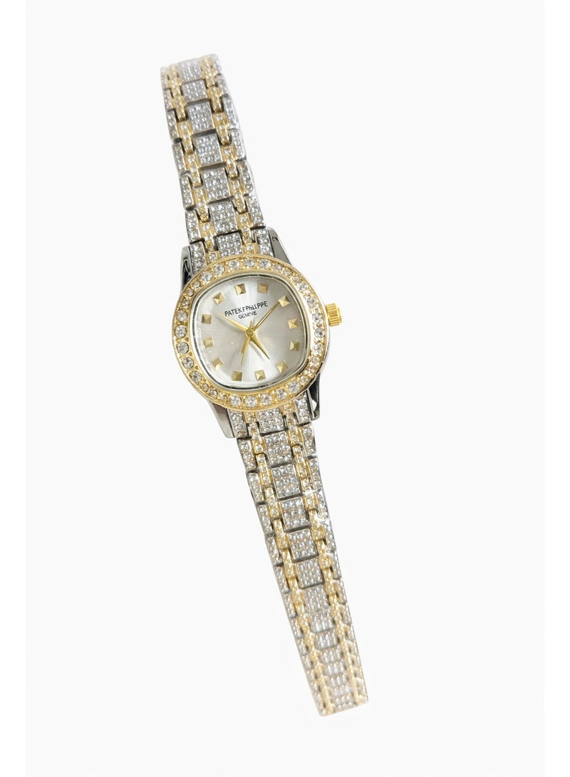 ساعة يد نسائية فاخرة فضي × ذهبي بإطار وسوار مرصعين بالكريستال