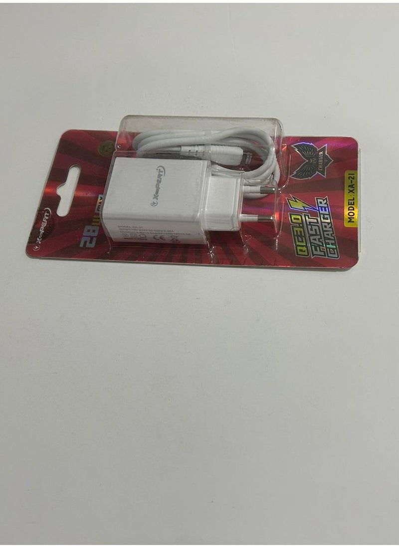 Xpert - Xpert Tech QC 3.0 Farst phone Charger with Lightning cable - Image 1