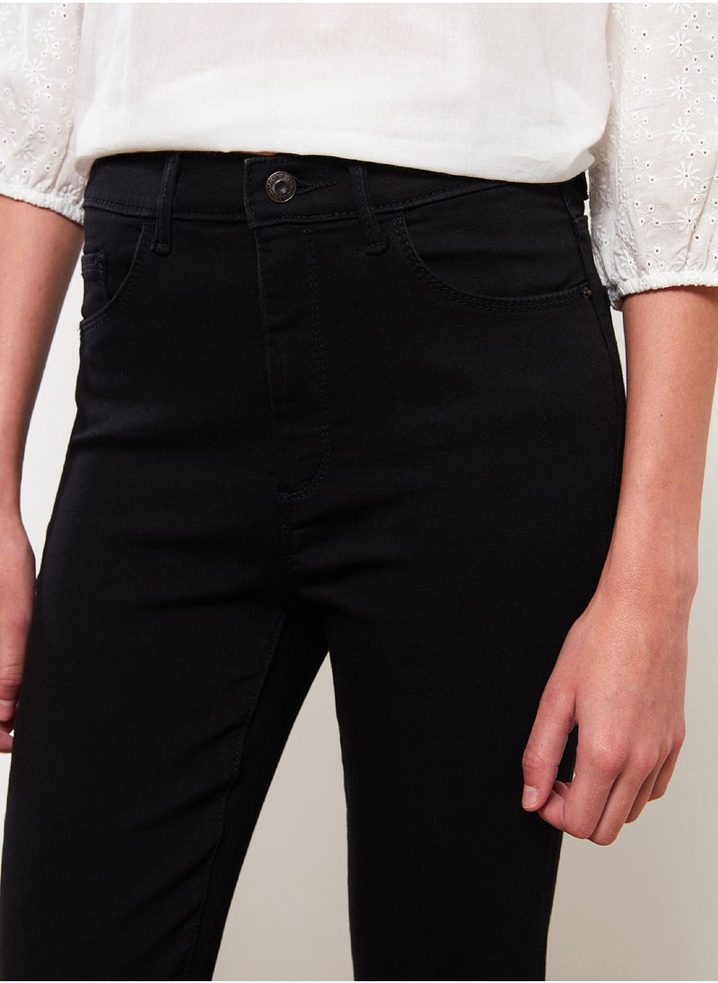 LC WAIKIKI - Slim Fit Regular Women's Denim Trousers - Image 1