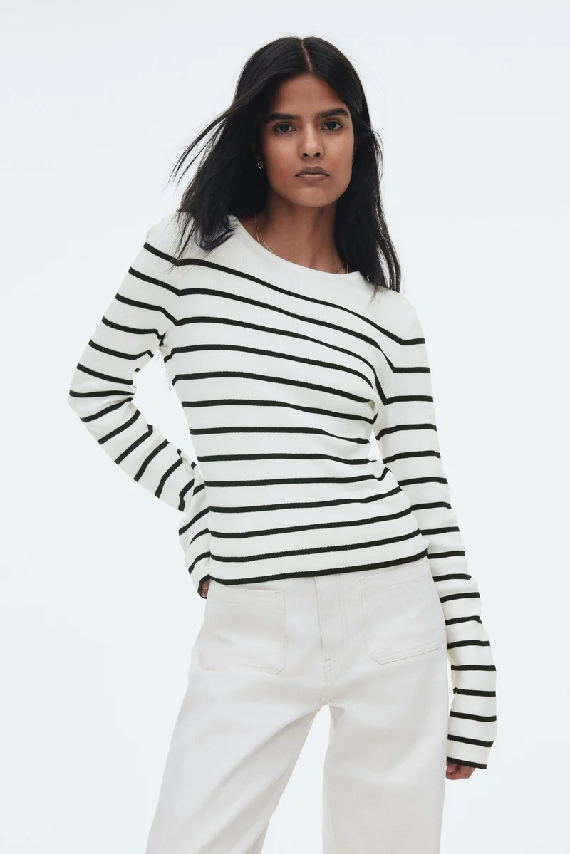 اتش اند ام كنزة بأكمام طويلة