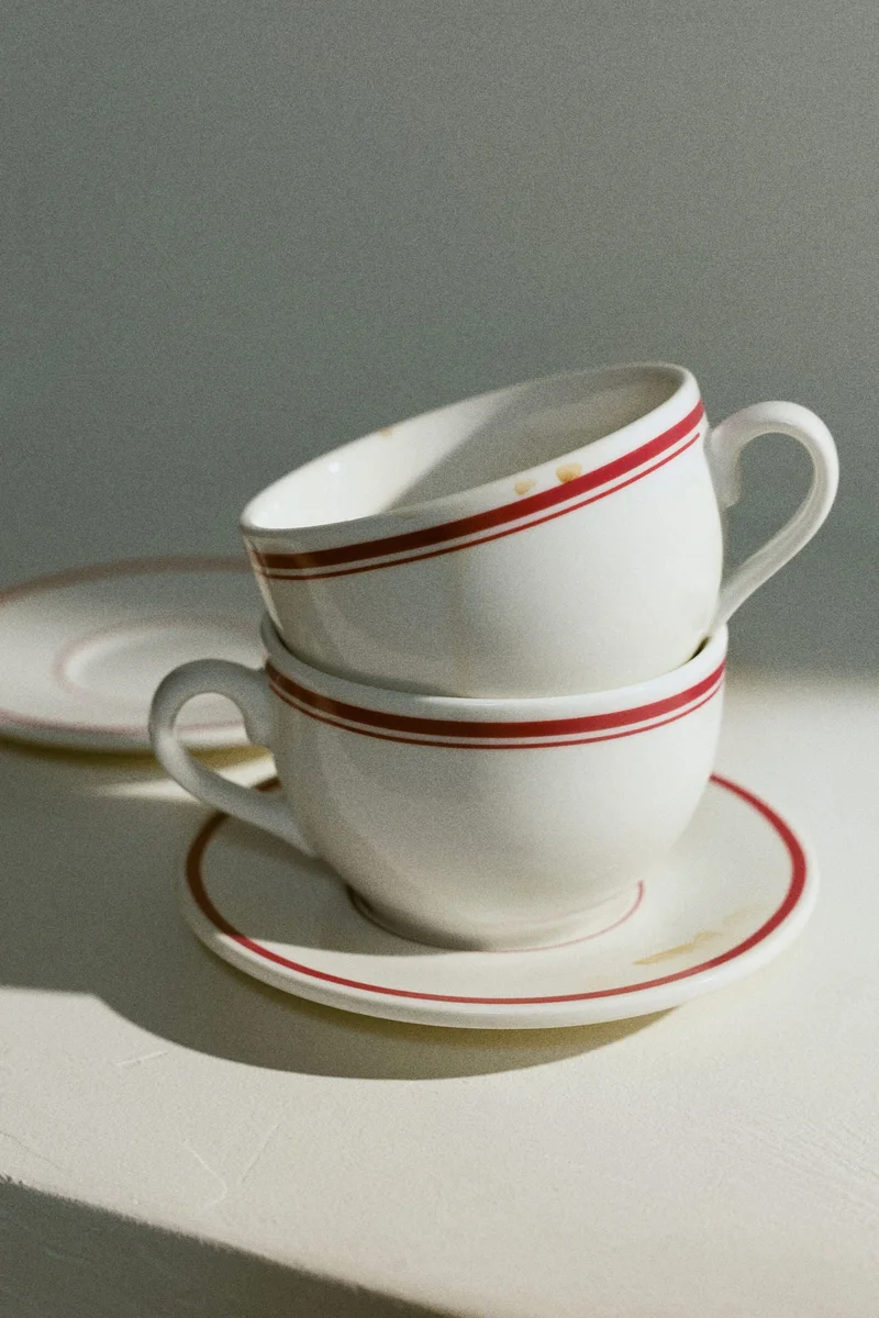H&M 2-pack porcelain cups and saucers