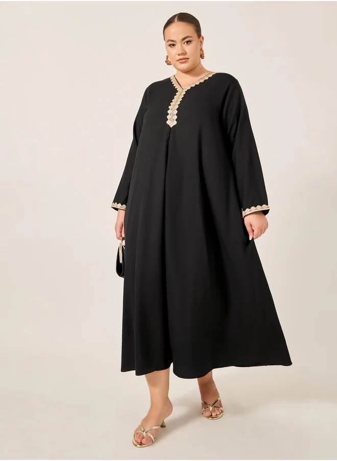 ستايلي Plus Size Lace Detail V Neck Flared Hem Jalabiya