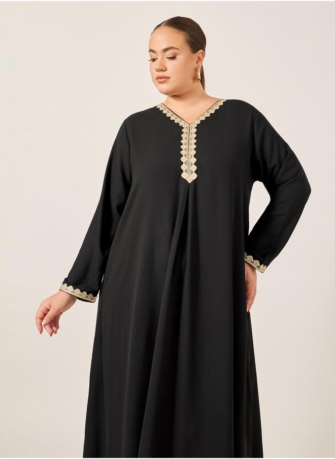 Styli - Plus Size Lace Detail V Neck Flared Hem Jalabiya - Image 1