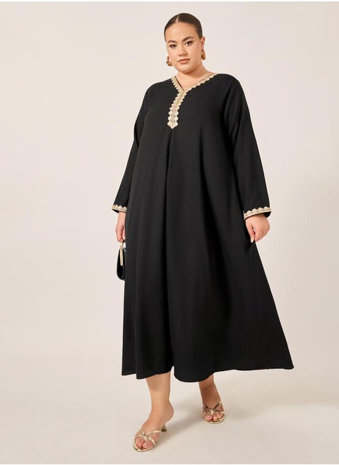 Plus Size Lace Detail V Neck Flared Hem Jalabiya