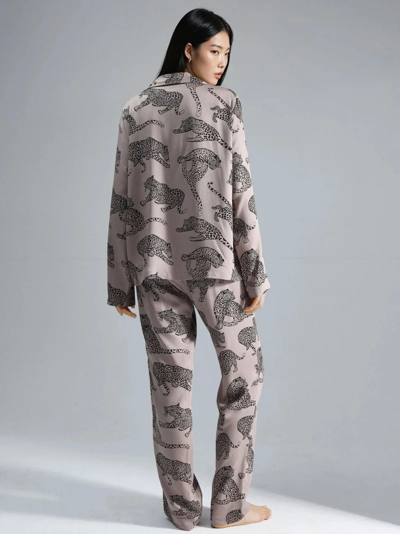 زوبعة طقم بيجامة بنقشة النمر