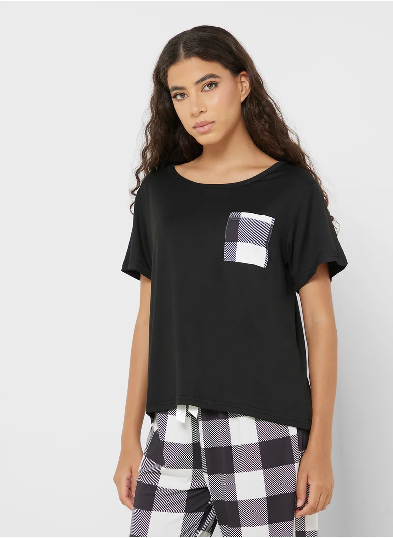 جينجر Checkered Cotton T-Shirt & Pyjama Set