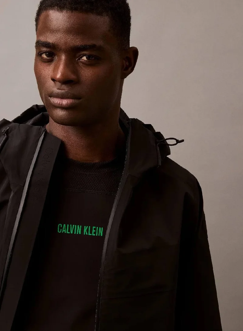 كالفن كلاين تيشرت للصالة الرياضية