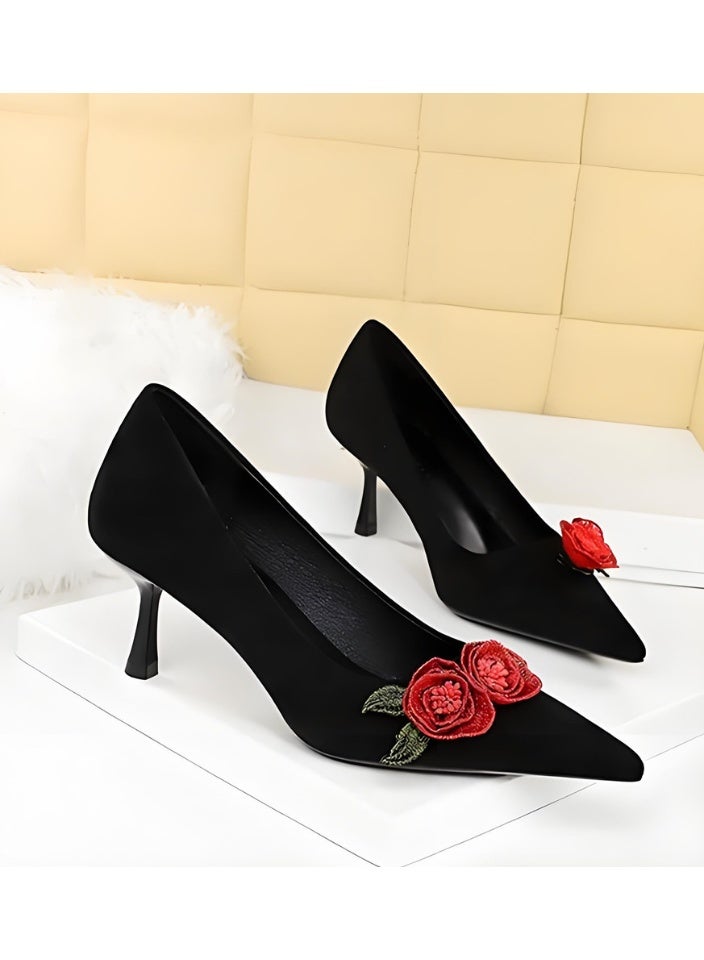 بيج تري النساء ورد الزهور ديكور مغلق إصبع القدم عالية الكعب مضخات أسود 6.5CM - Image 2