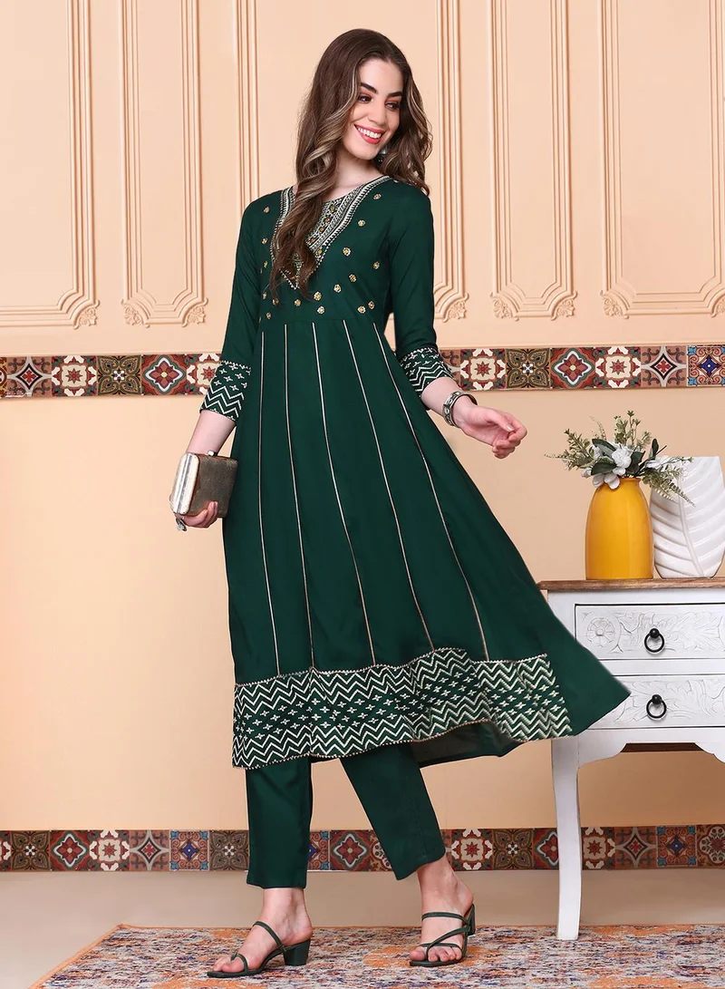 ISHIN Women's Bottle Green 100% Cotton Printed A-Line Kurta Set
