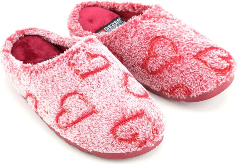 Gezer Women's Winter Embroidered Heart Design Comfortable Sole Home Garden Gondola Slippers