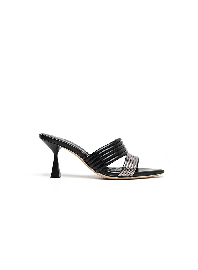 Cuple heeled slide sandal with ribbed straps