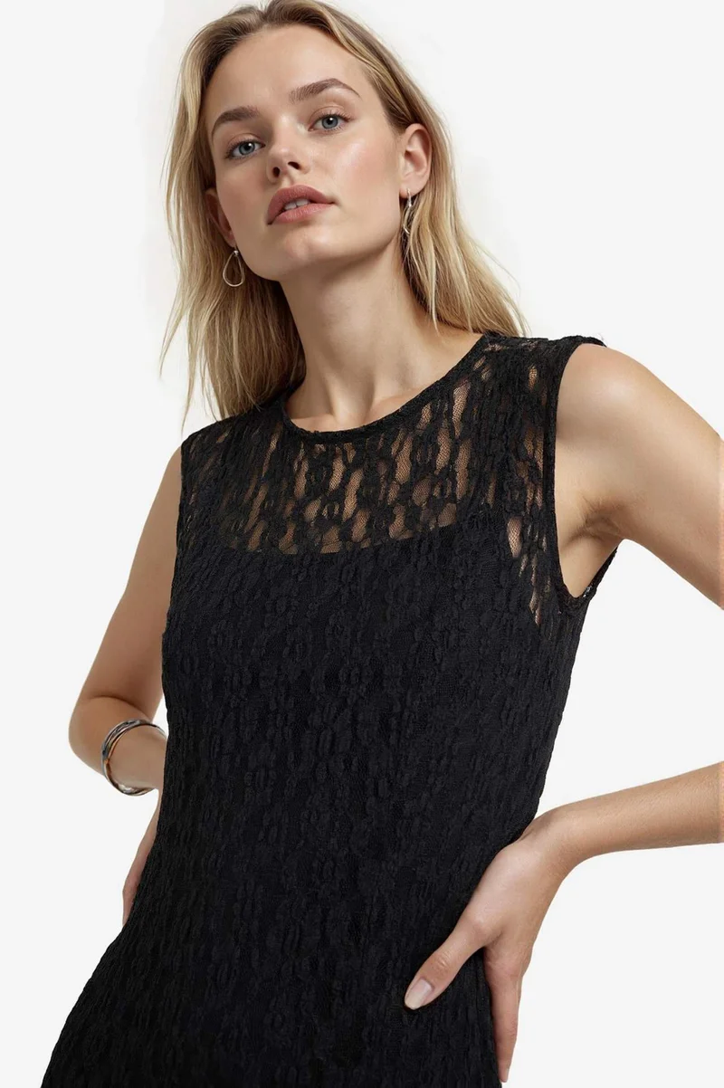 DeFacto Slim Fit Crew Neck Lace Sleeveless Maxi Dress