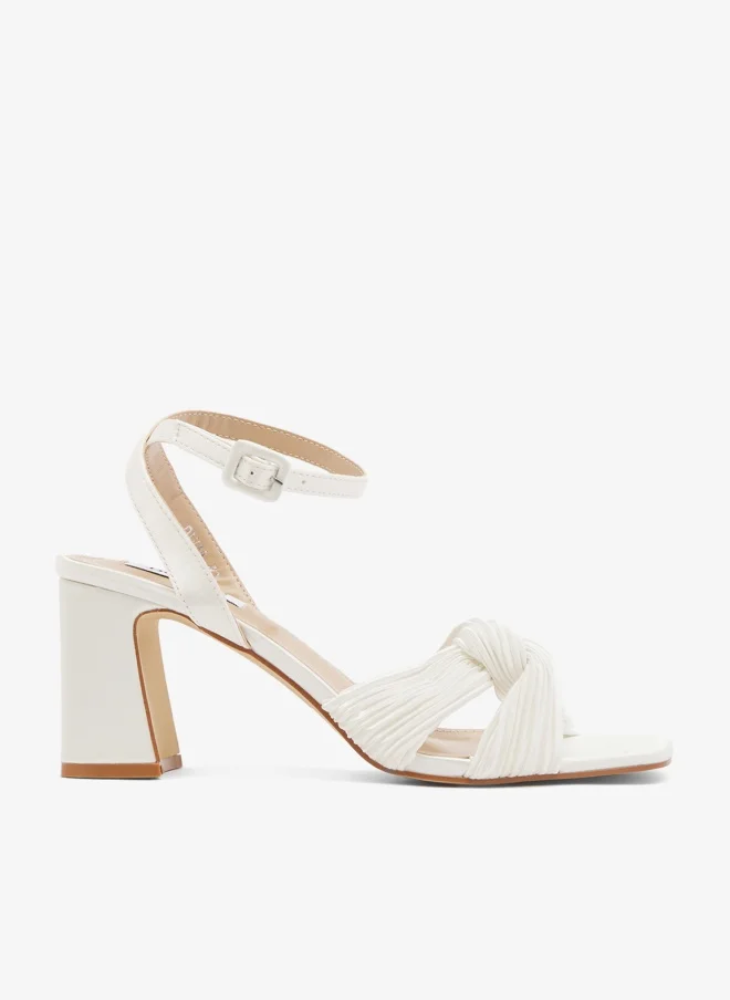 BE MINE صنادل بكعب عريض