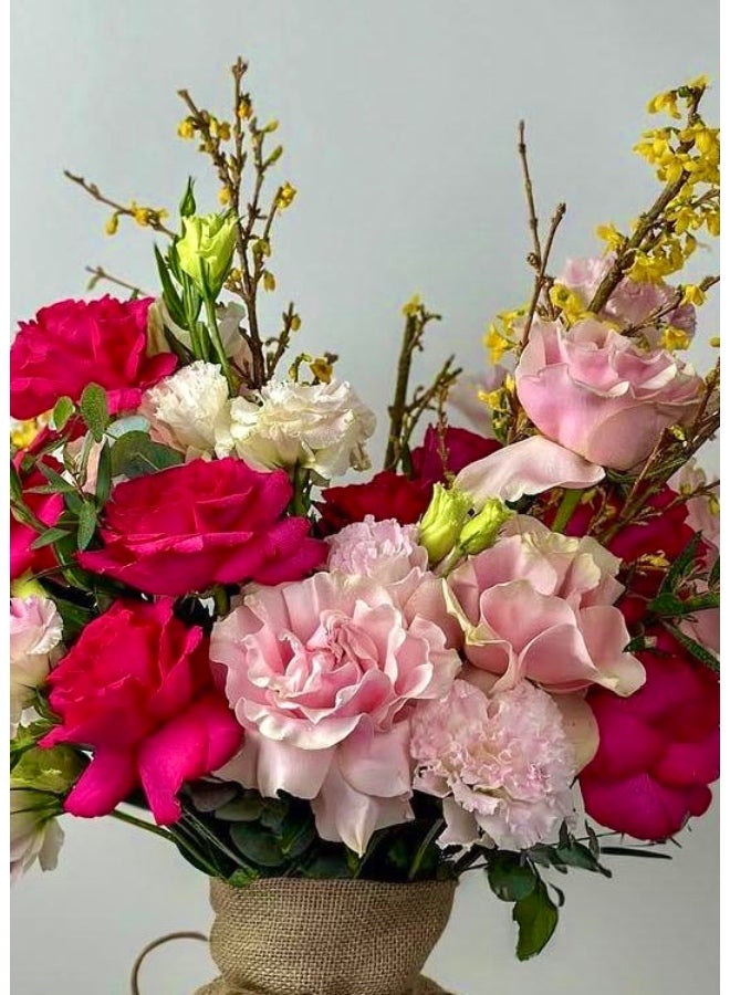 Gaia UAE Elegant Lisianthus Collection Fresh Vibrant Masterpiece - Image 2