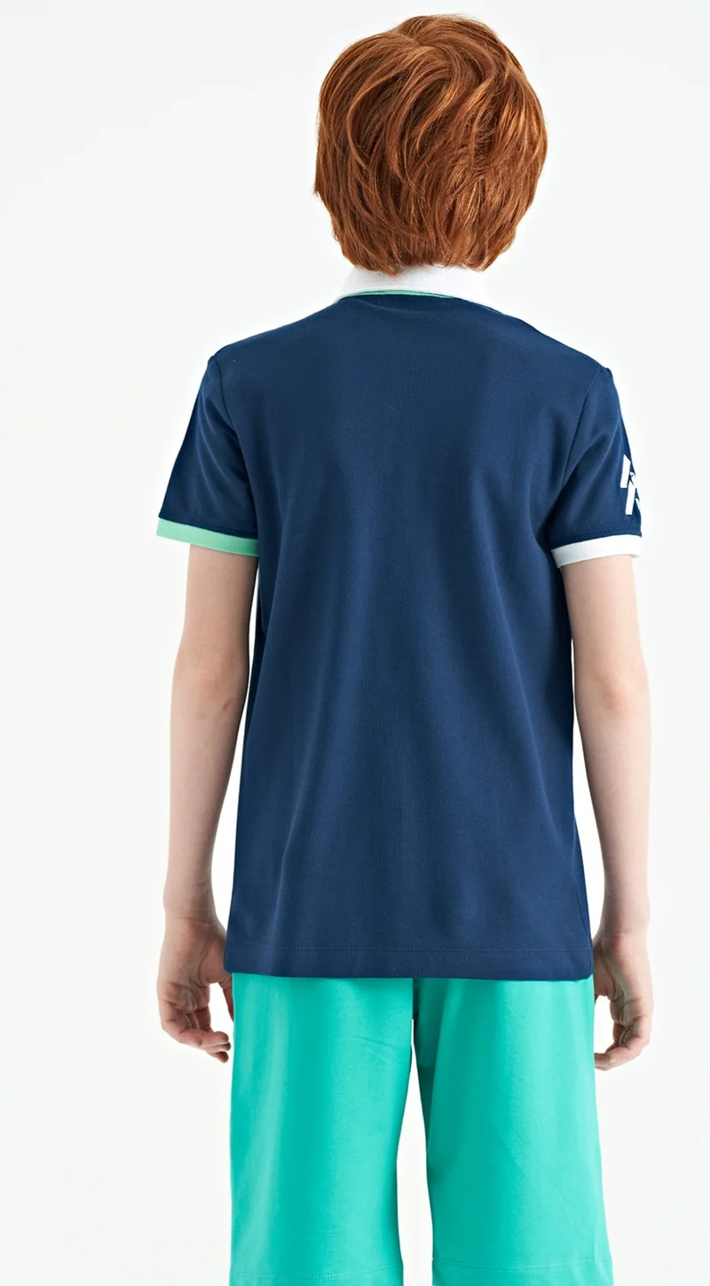 تومي لايف Indigo Sleeve End Colored Logo Embroidered Standard Size Polo Collar Boy T-Shirt - 11138