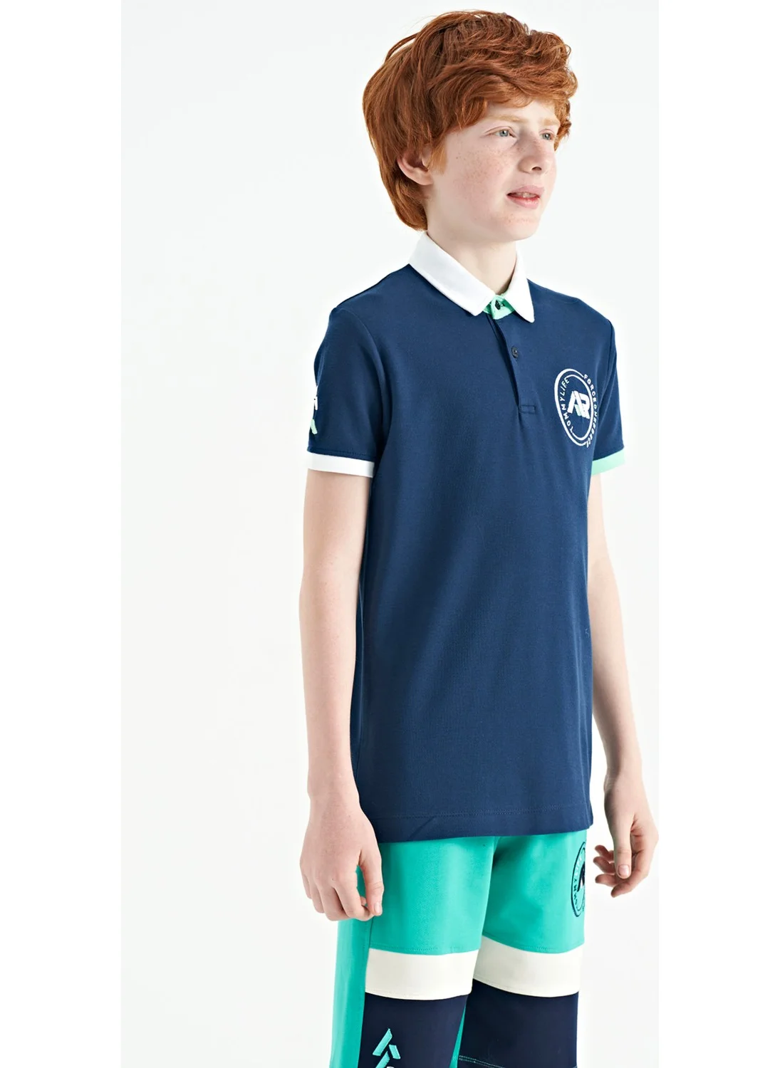 تومي لايف Indigo Sleeve End Colored Logo Embroidered Standard Size Polo Collar Boy T-Shirt - 11138