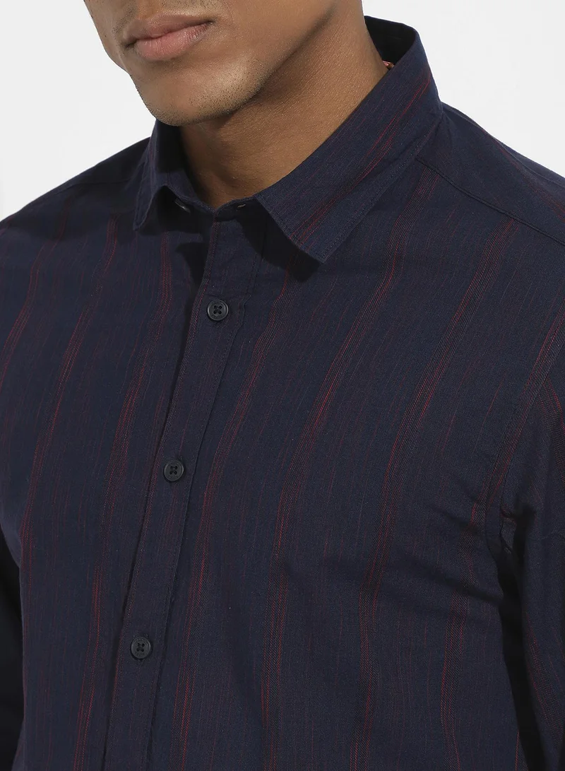 Campus Sutra Men's Navy Blue & Red Ombre Striped Shirt