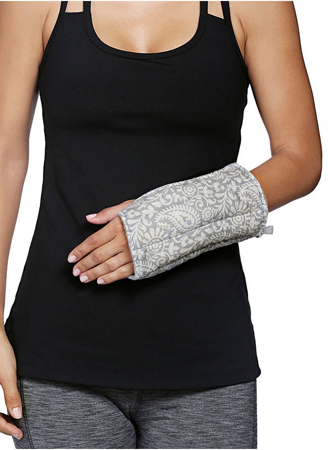 Gaiam Relax Lavender Thumb And Wrist Wrap  - Image 1