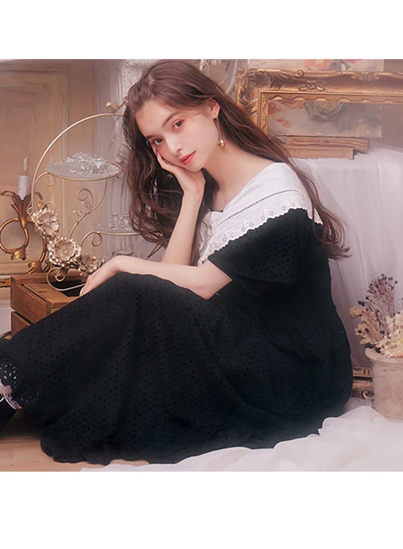 MilleFee Painting Eyeshadow Palette 6 Shades Matte and Shimmer Finishes Pressed Powder Makeup Palette-04 Woman With A Parasol - Image 3