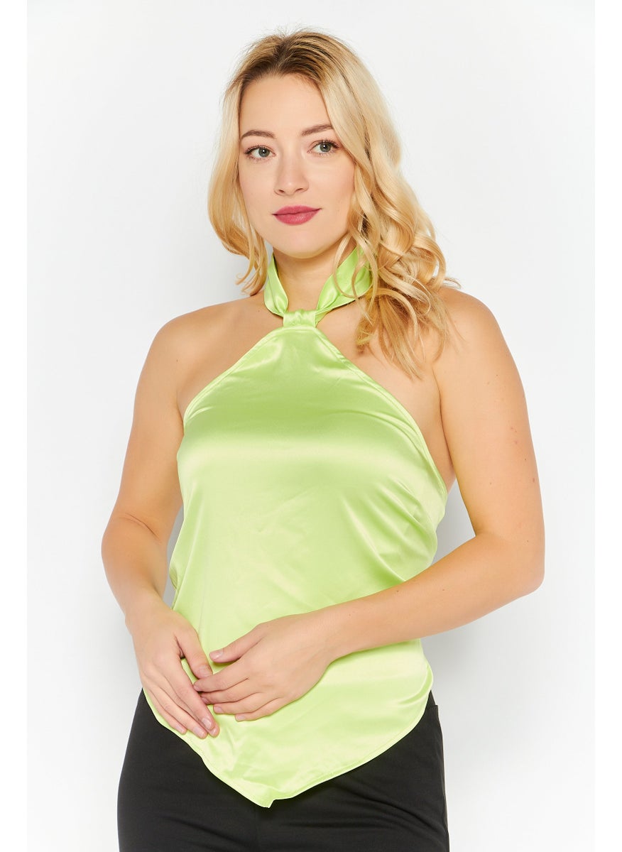 Women Halter Neck Sleeveless Solid Top, Green - pzsku/Z751109D966263C0D5453Z/45/_/1727187585/b48c3544-89f2-416a-a1d7-5a35ffb9ca5a