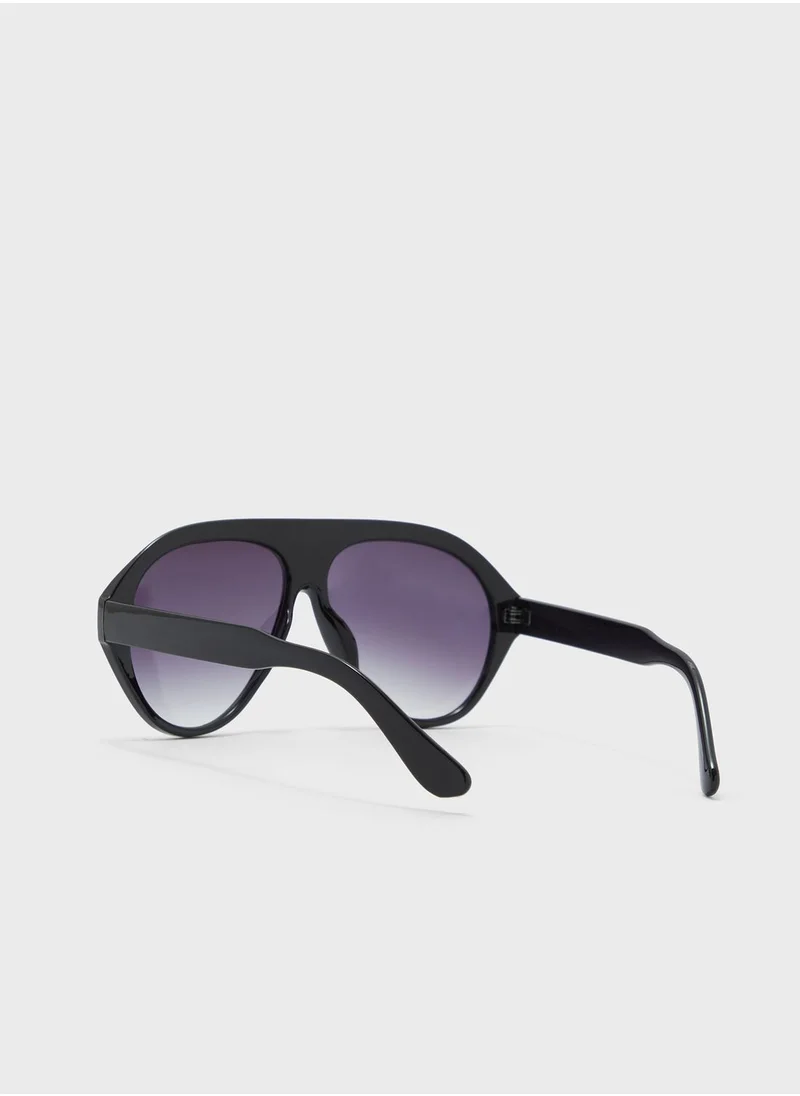 Seventy Five Casual Oversized Sunglasses