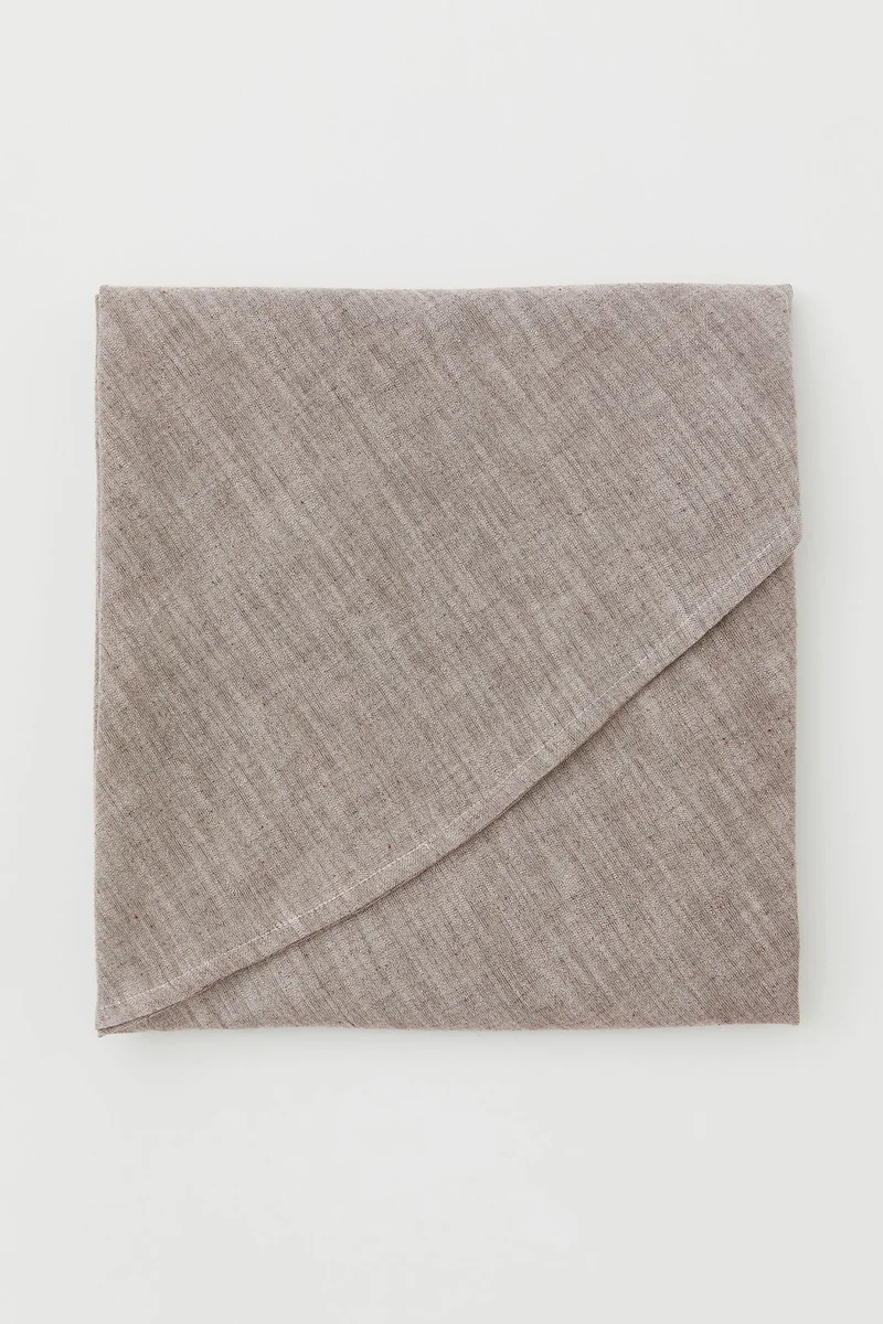H&M Round Linen-Blend Tablecloth