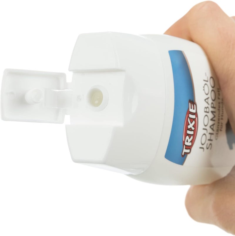 Trixie Jojoba Oil Shampoo for Dogs - 250ml - Image 3