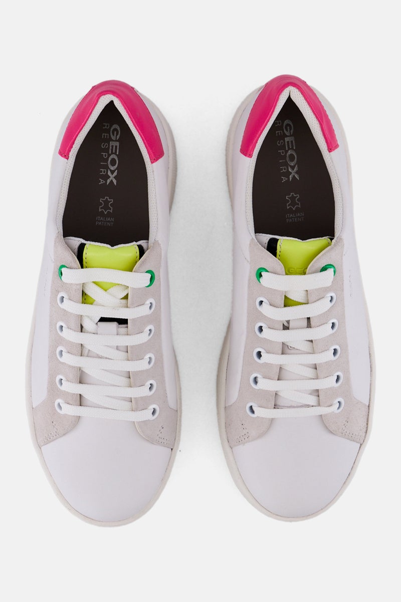 GEOX أحذية كاجوال نسائية سكايلي مزودة بأربطة، بيج فاتح - Image 3