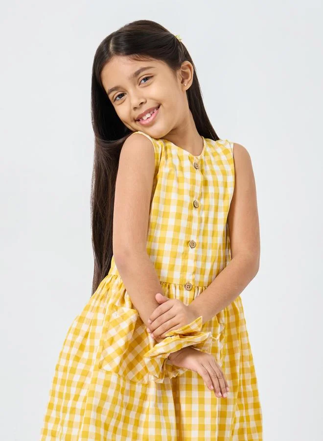Styli Styli Girls Gingham Check Dress with Hair Scrunchie Set
