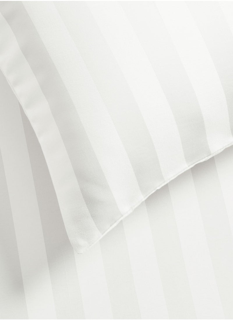 Single Microfiber Sheet Set,  Single Size 2 Pieces, Hotel Stripes Design - pzsku/Z75182472592192726E0CZ/45/_/1704524777/553e1fc5-8a13-4956-9644-4d248b8e3f97