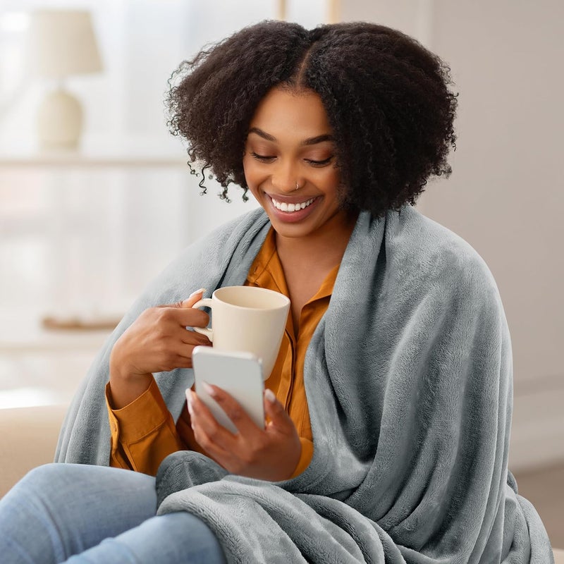 Utopia Bedding Fleece Blanket 300GSM Luxury Bed Blanket Anti-Static Fuzzy Soft Blanket Microfiber (Queen, Ash Grey) - Image 3