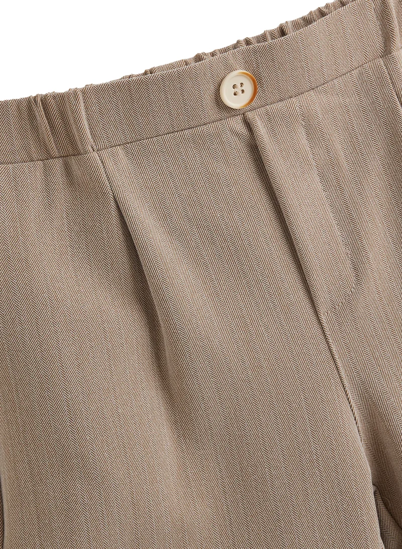 victor and jane Neutral/Beige Waistcoat And Short Set With Shirt And Bow Tie