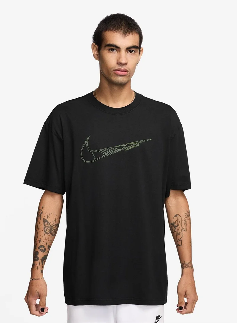 Nike Men's Sportswear T-Shirt