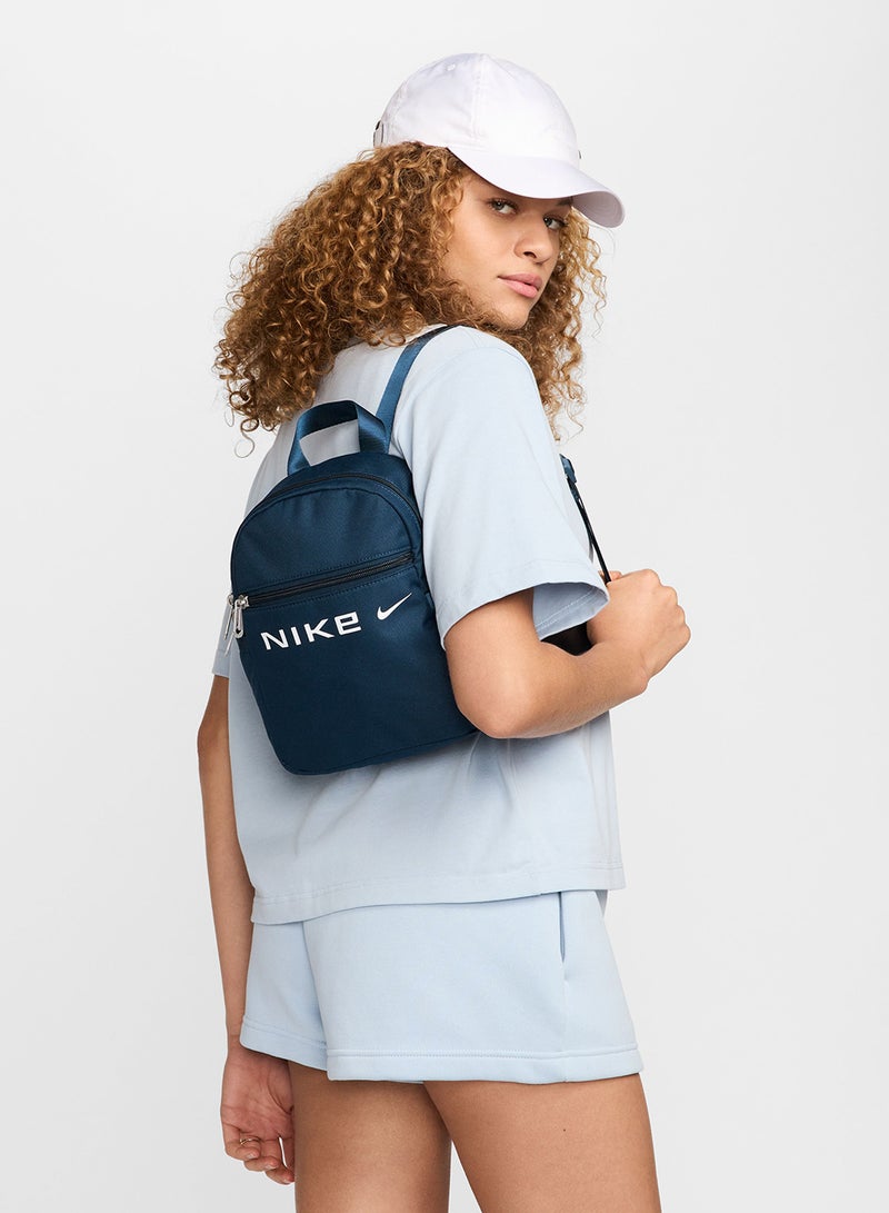 Nike حقيبة نايك سبورتسوير فيتورا النسائية الصغيرة - Image 5