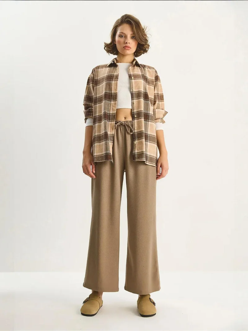 بيانكو لوتشي بنطلون واسع لوكسي بساق واسعة وإغلاق برباط