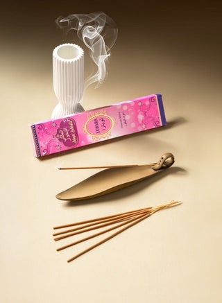 Royal Bakhour Arabian Scents Incense Sticks, Premium Oud Bakhour Aroma for Home, Office & Prayer Room, Long Lasting Fragrance Sticks for Relaxation and Luxury Air Freshening, 20 sticks - Lubara - view 3