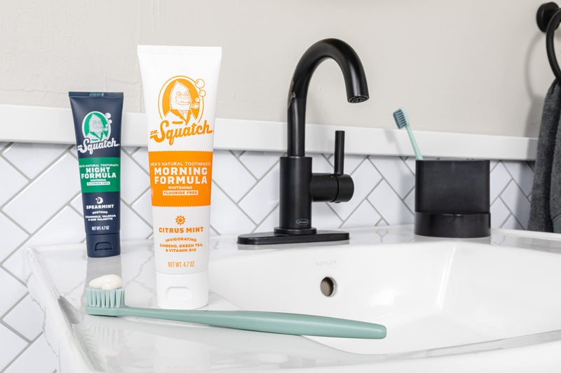 Dr. Squatch Natural Teeth Whitening Toothpaste Kit - Day and Night Flouride Free Natural Toothpaste - Citrus Mint, Spearmint (4.7 oz, 2-Pack) - Image 4