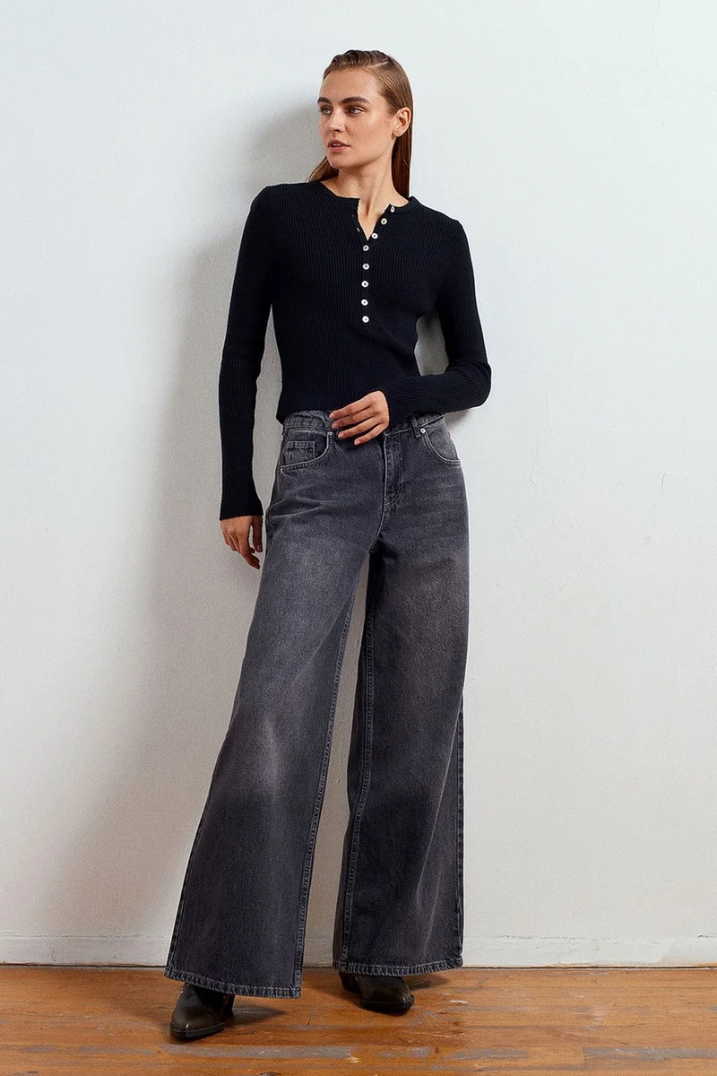 Dilvin Black DILVIN Women's Acrylic Wool Blend Sweater for Women | Best Price UAE