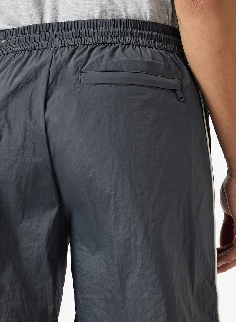 Calvin Klein Jeans Relaxed Crinkle Shorts
