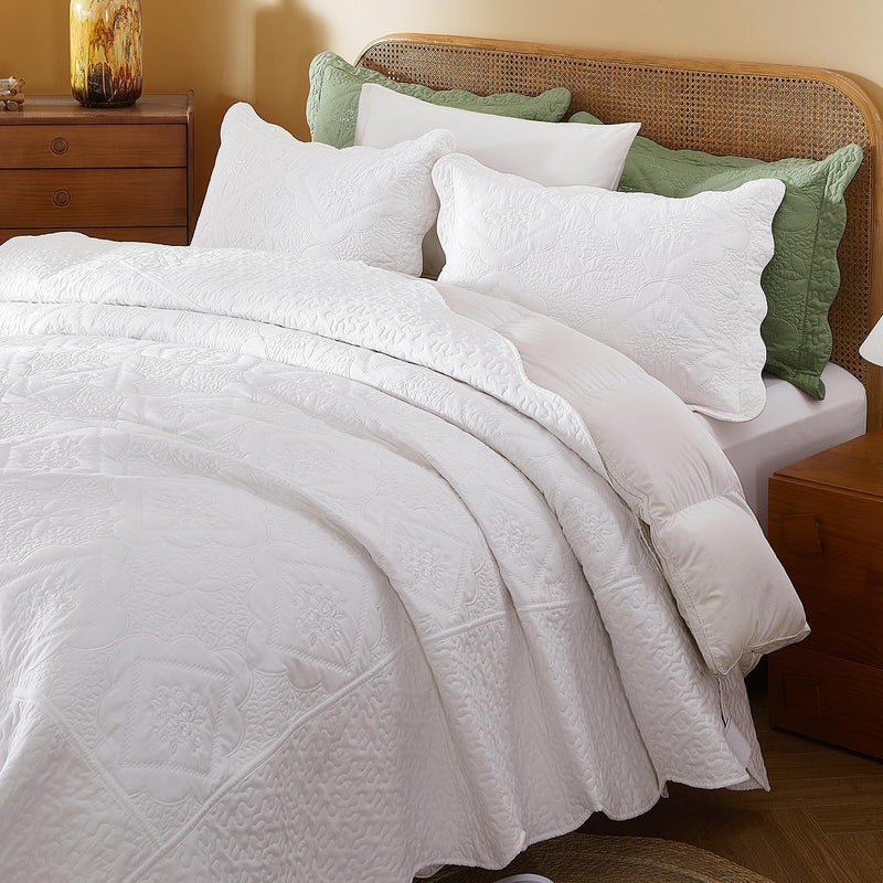 Cmfshape Floral Embroidery Quilt Set,3 Pieces King Quilt Bedding Set,Classic Diamond Pattern Quilts,Ultra Soft Lightweight Reversible Bedspread Coverlets for All Season(White,102"x90") - Image 2