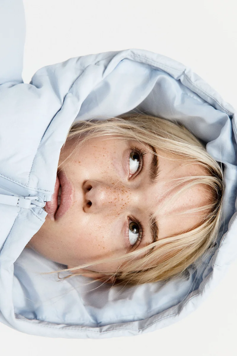 اتش اند ام Oversized drawstring-waist puffer jacket