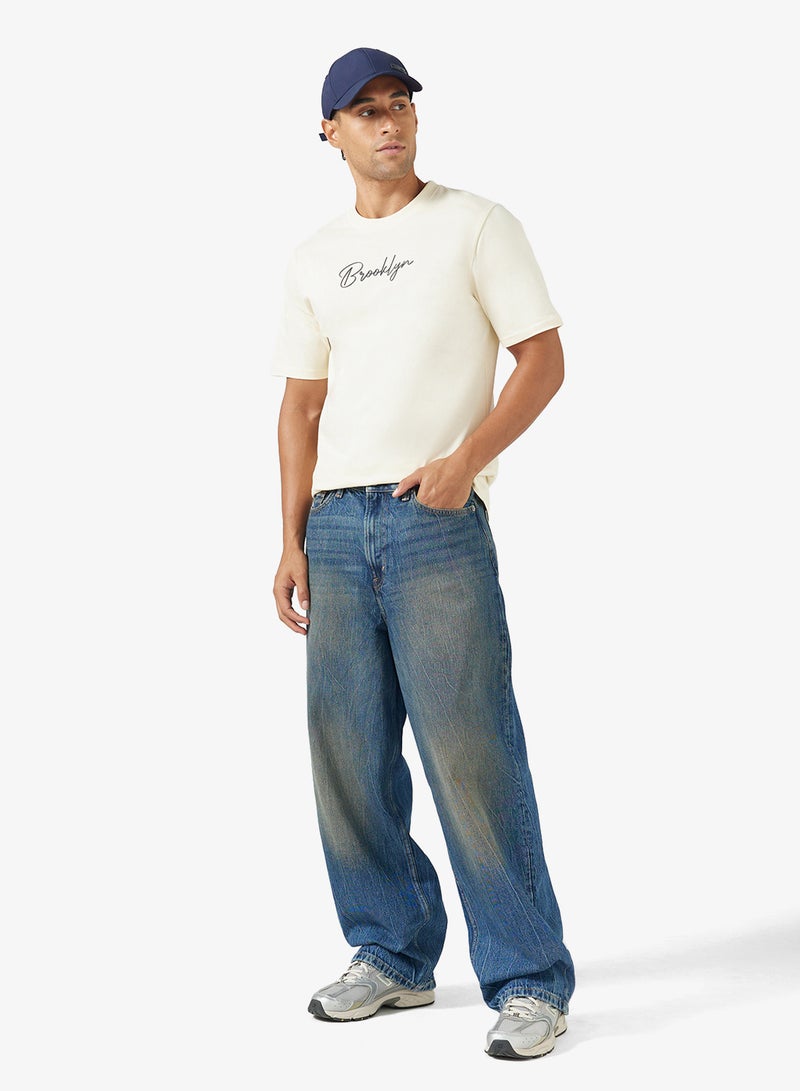 سفنتي فايف تيشيرت بطبعة جرافيك - Image 4