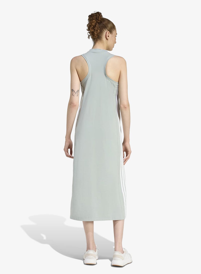 اديداس فستان رياضي أساسي بثلاث خطوط - Image 2