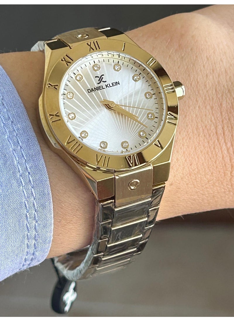 DANIEL KLEIN - Modern, Stylish, Sporty New Model Women's Wristwatch Suitable for All Uses - Image 1