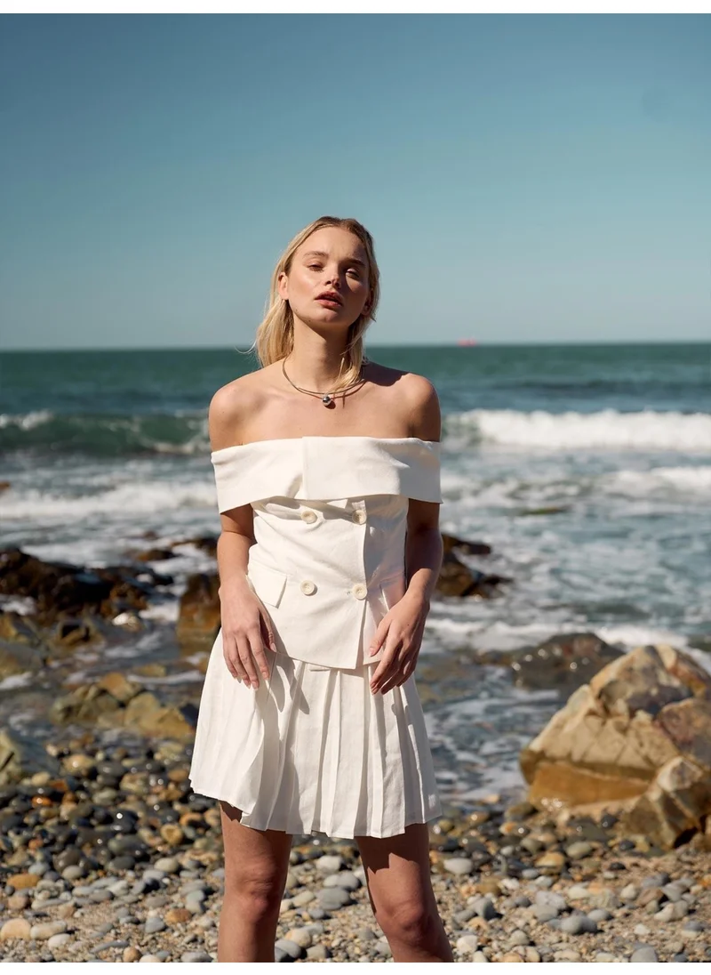 Juste Sleeveless Boat Neck Linen Jacket White